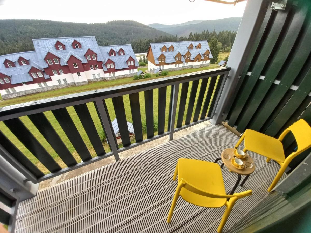 Horni Misecky Apartman E25 U Sjezdovky, Max 6 Osob エクステリア 写真