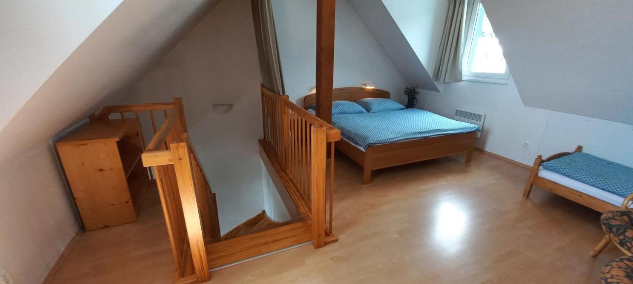 Horni Misecky Apartman E25 U Sjezdovky, Max 6 Osob エクステリア 写真